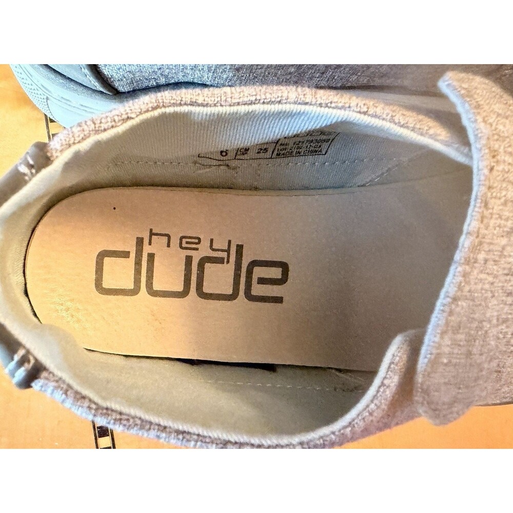 Hey Dude Gray slip on canvas Casual shoes Sz 8 Mens - Picture 8 of 9